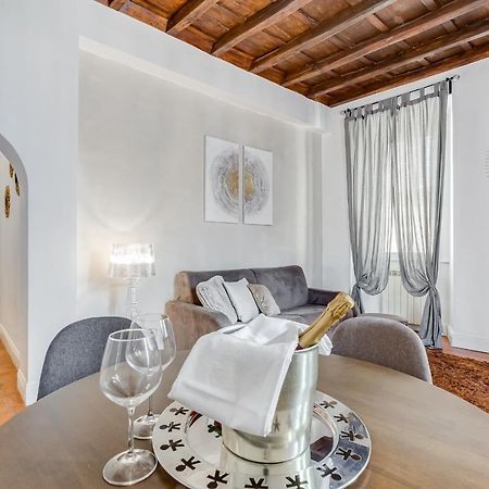 Campo Dei Fiori Royal Orchid Apartment Rome Buitenkant foto